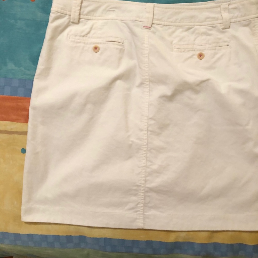 Lilly Pulitzer 20” Skirt, Size 12, light corduroy